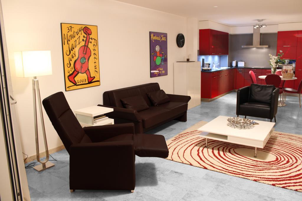Montreux Lake View Apartments City Centre Экстерьер фото