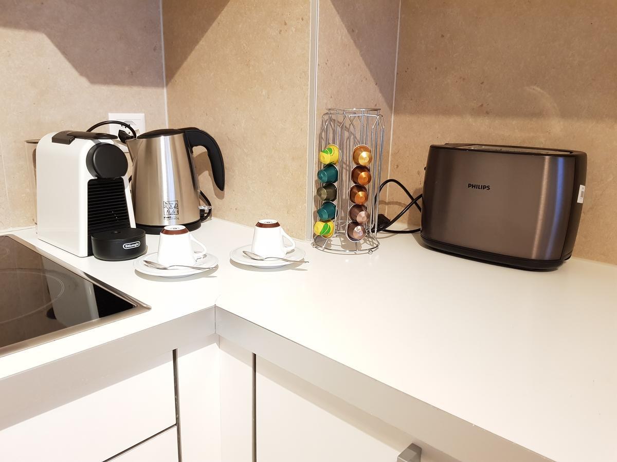 Montreux Lake View Apartments City Centre Экстерьер фото