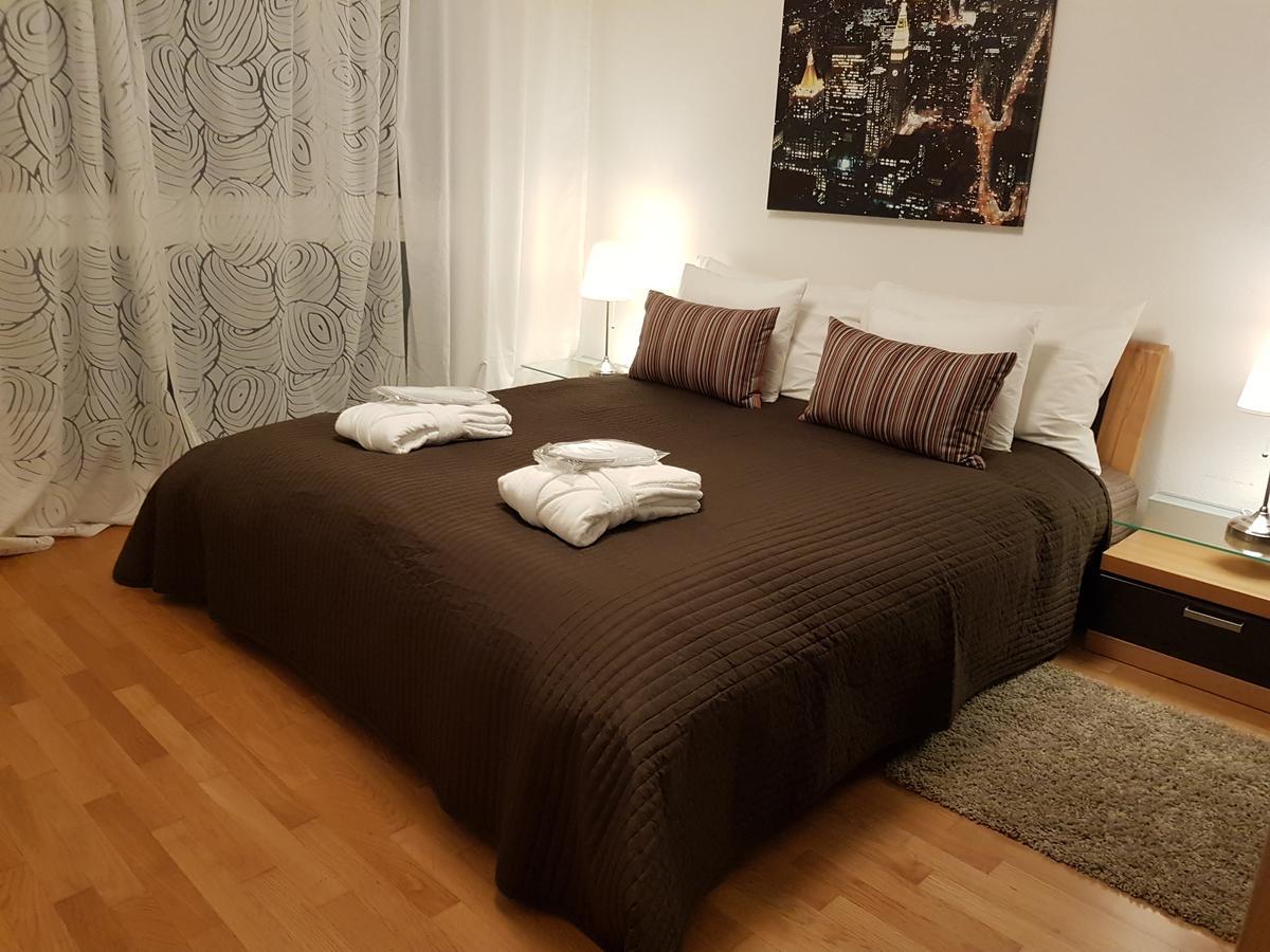 Montreux Lake View Apartments City Centre Экстерьер фото