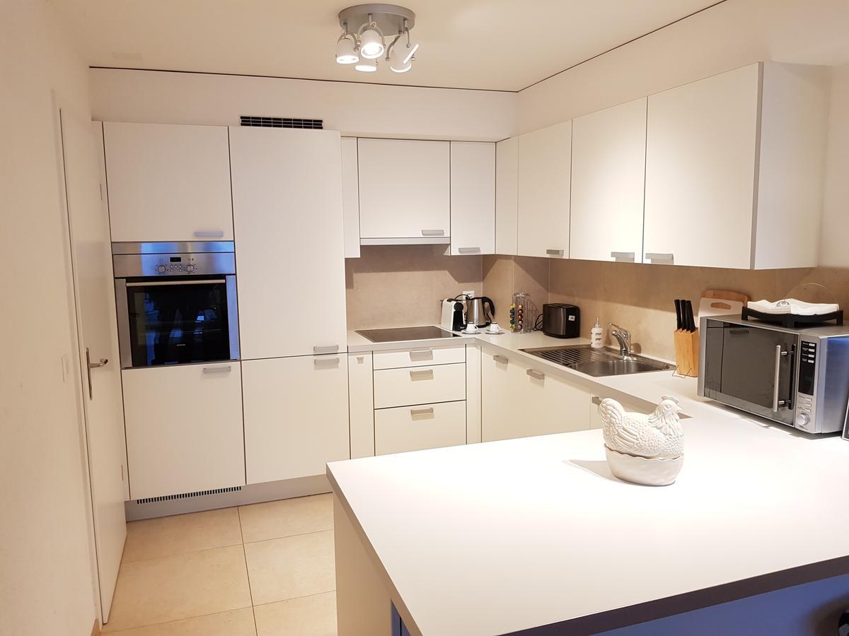 Montreux Lake View Apartments City Centre Экстерьер фото