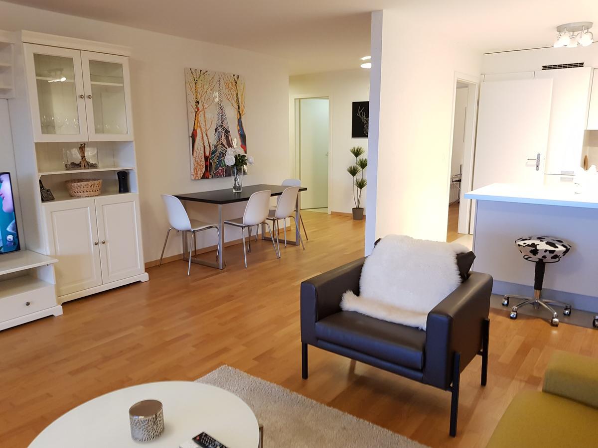 Montreux Lake View Apartments City Centre Экстерьер фото