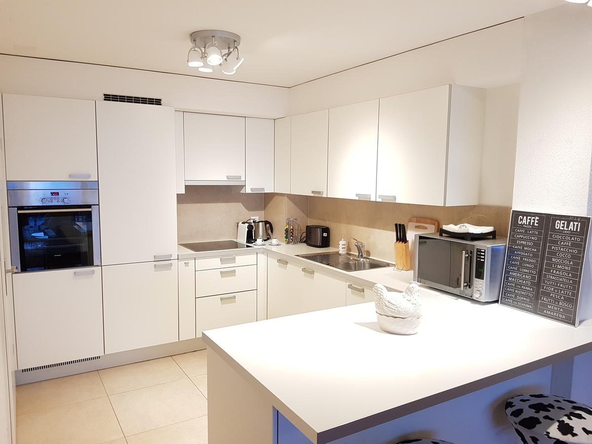 Montreux Lake View Apartments City Centre Экстерьер фото
